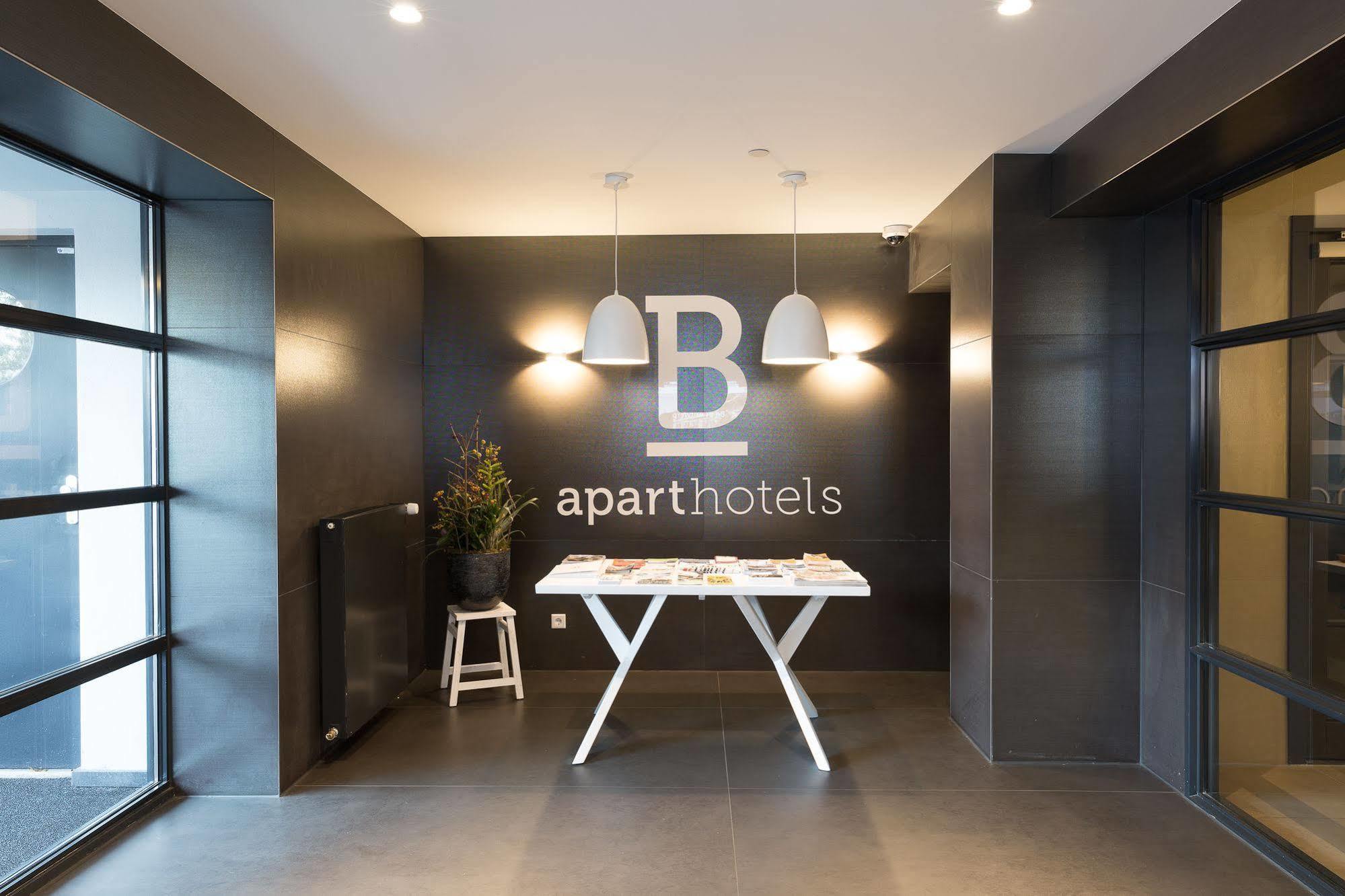 B-Aparthotel Kennedy Haga Exterior foto